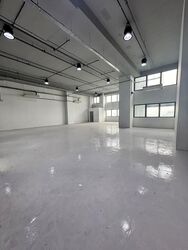 Carros Centre (D25), Factory #629666891